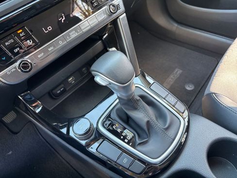 Used 2025 Kia Seltos S FWD image 36