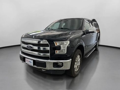 Used 2016 Ford F150 Lariat w/ Equipment Group 502A Luxury AWD/4WD image 4