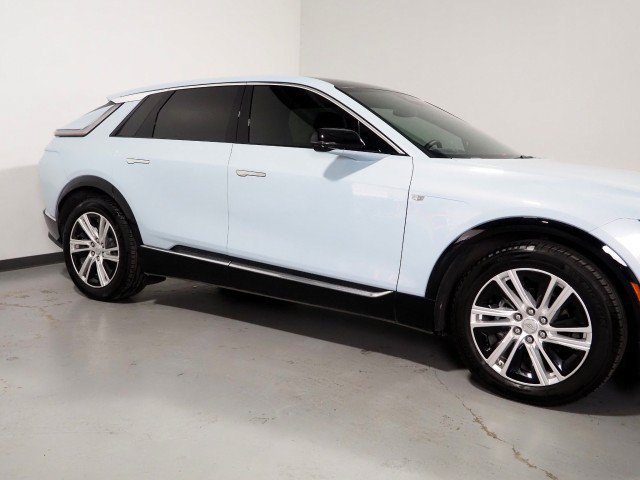 Used 2024 Cadillac Lyriq Tech AWD/4WD image 42