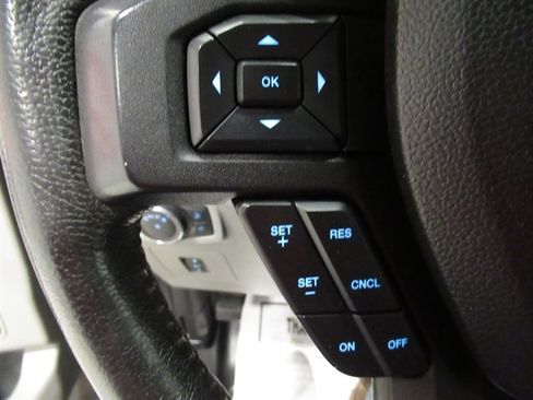 Used 2015 Ford F150 XLT w/ Equipment Group 301A Mid AWD/4WD image 17
