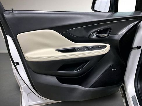 Used 2017 Buick Encore Premium w/ Experience Buick Package image 20