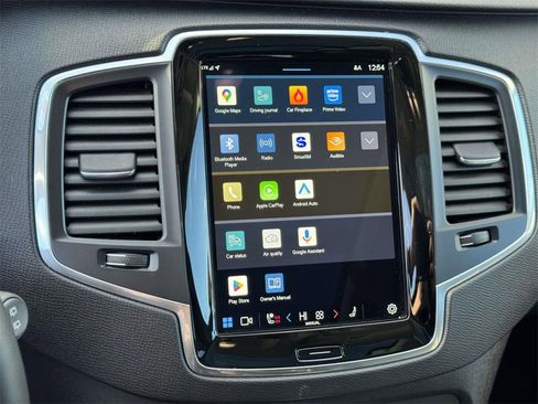 Certified 2024 Volvo XC90 B5 Core w/ Protection Package Premier image 25