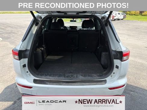 Used 2023 Mitsubishi Outlander SE Black Edition AWD/4WD image 16