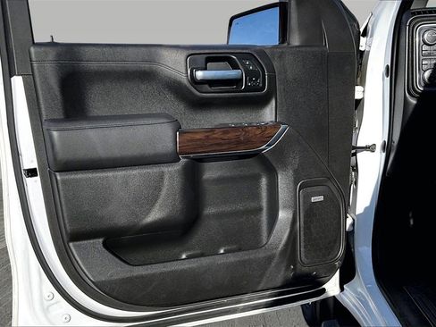 Used 2021 GMC Sierra 1500 SLT w/ SLT Premium Plus Package image 18