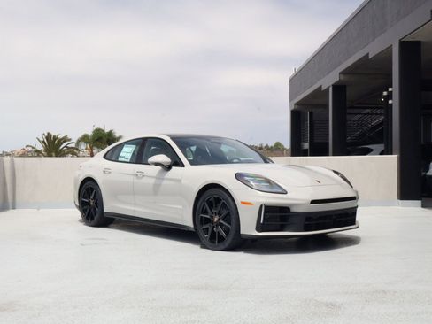 New 2026 Porsche Panamera 4 AWD/4WD image 7