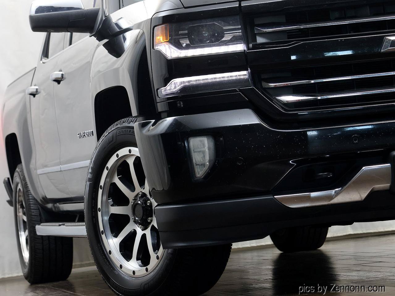 Used 2016 Chevrolet Silverado 1500 LTZ Z71 w/ LTZ Plus Package AWD/4WD image 4
