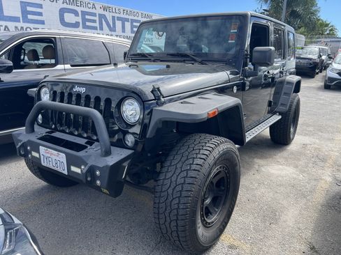 Used 2017 Jeep Wrangler Unlimited Sport w/ Quick Order Package 24S image 2