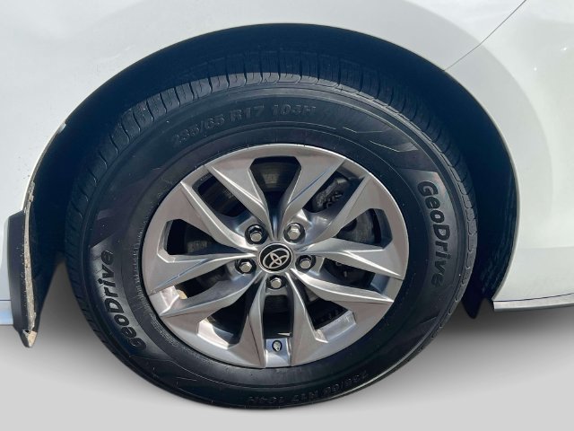 Used 2022 Toyota Sienna LE FWD image 12