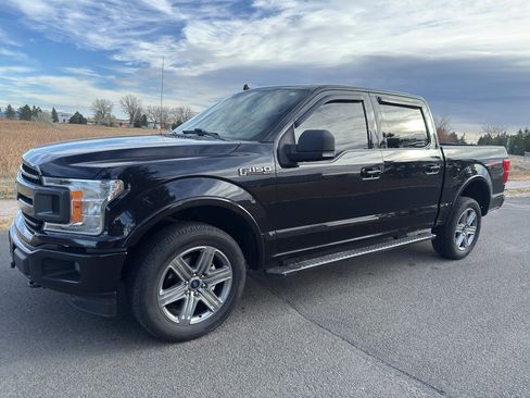 Used 2019 Ford F150 XLT w/ Equipment Group 302A Luxury image 2