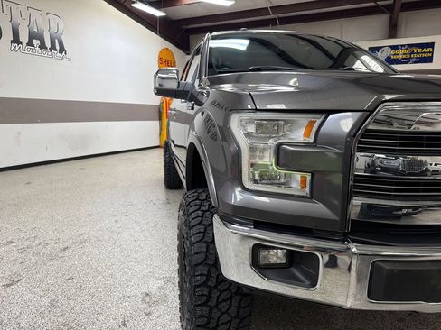 Used 2017 Ford F150 Lariat w/ Equipment Group 502A Luxury AWD/4WD image 14
