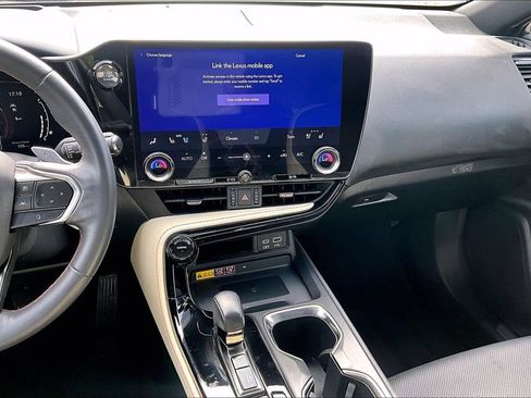 Used 2023 Lexus NX 350 AWD image 8