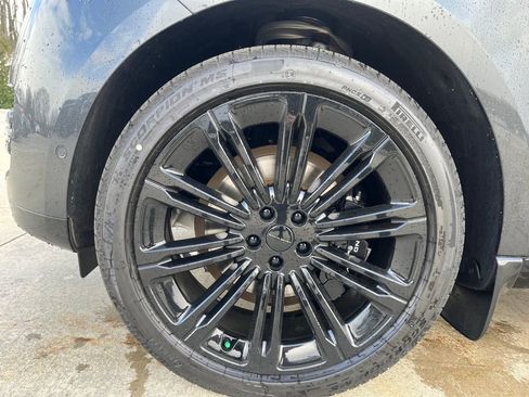 New 2026 Land Rover Range Rover Long Wheelbase SE AWD/4WD image 21