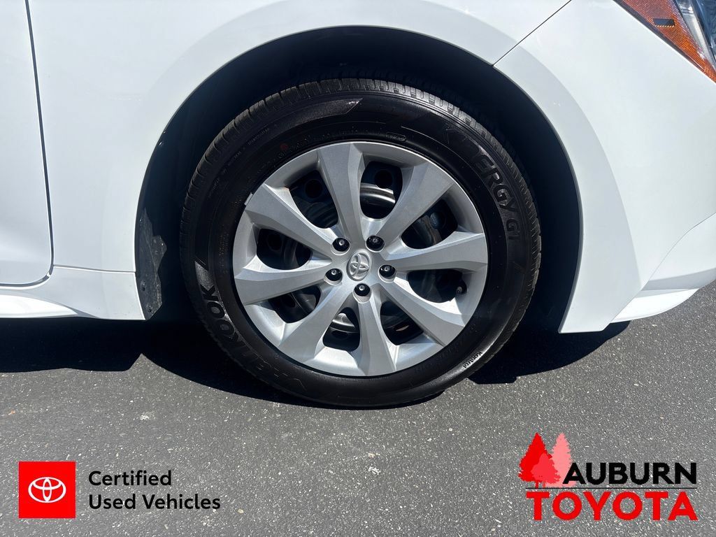 Certified 2026 Toyota Corolla LE FWD image 12