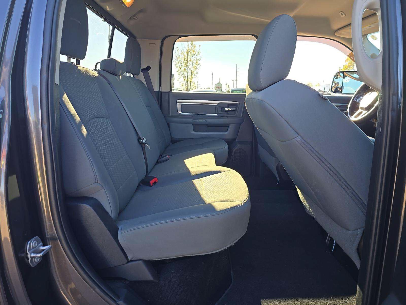 Used 2017 RAM 2500 SLT AWD/4WD image 10