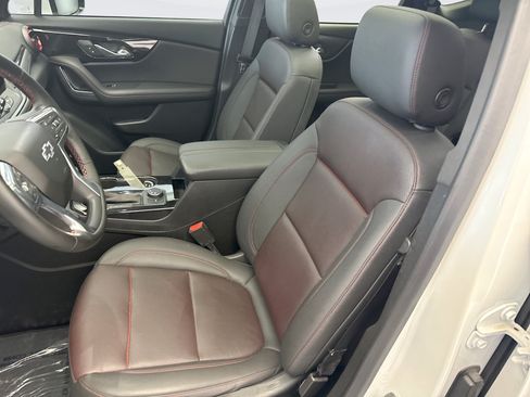 Used 2023 Chevrolet Blazer RS w/ Driver Confidence II Package FWD image 11
