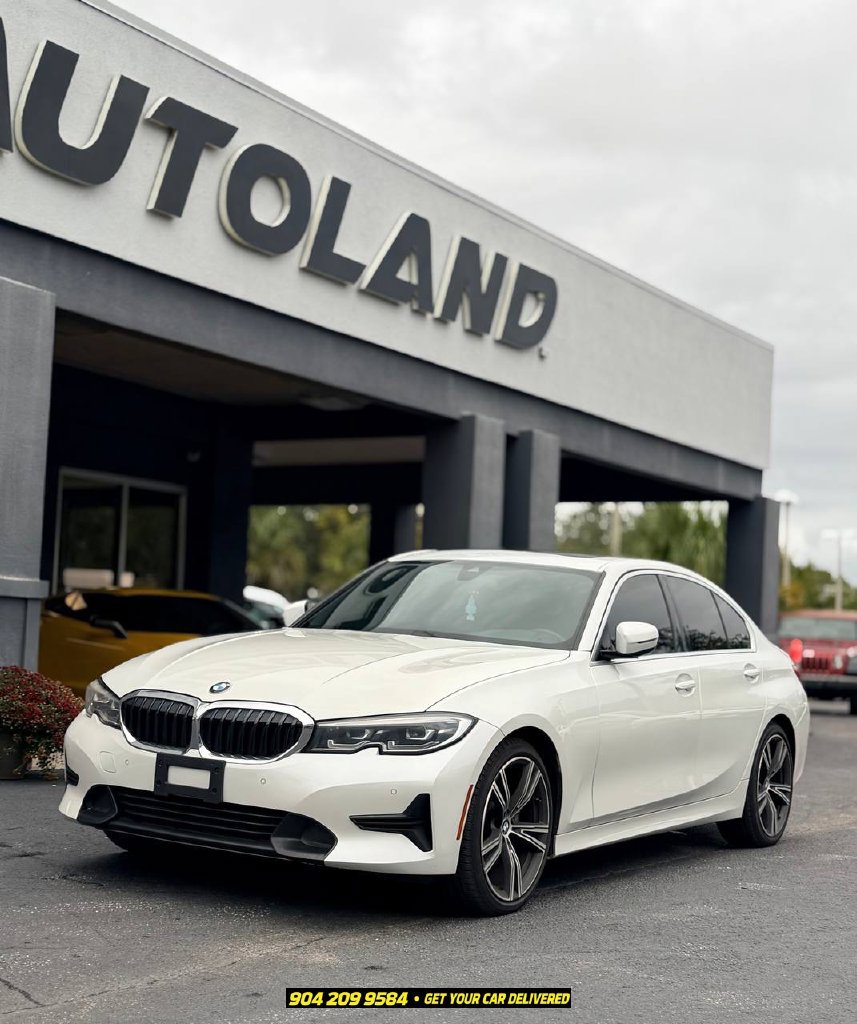 Used 2021 BMW 330i Sedan w/ Driving Assistance Package RWD image 1