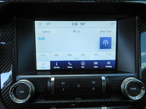 Used 2022 Ford Mustang Shelby GT500 w/ Carbon Fiber Track Pack image 25