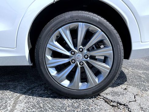 New 2025 Buick Envista Avenir image 22