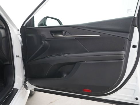 Certified 2026 Toyota Camry LE FWD image 9