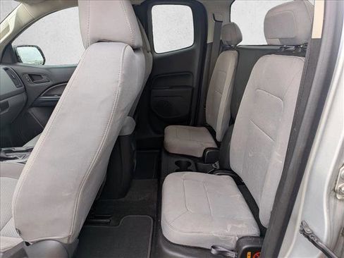 Used 2018 GMC Canyon W/T w/ Convenience Package image 17