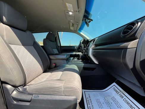 Used 2017 Toyota Tundra SR5 image 20