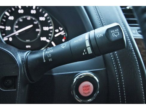 Used 2019 Nissan Armada Platinum RWD image 23