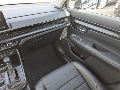 Used 2023 Honda CR-V EX-L image 17