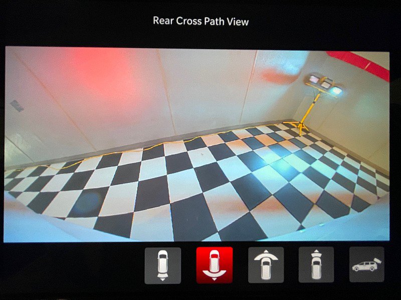 Used 2026 Chrysler Pacifica Select FWD image 14