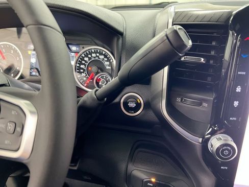 New 2026 RAM 2500 Big Horn AWD/4WD image 18