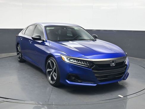 Used 2022 Honda Accord Sport image 1