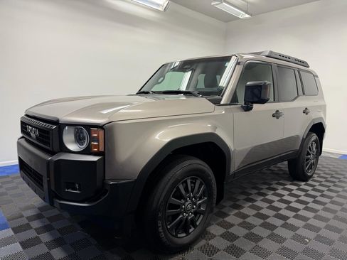 Used 2024 Toyota Land Cruiser 1958 image 3