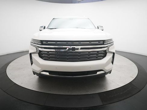 Used 2022 Chevrolet Tahoe Premier AWD/4WD image 2