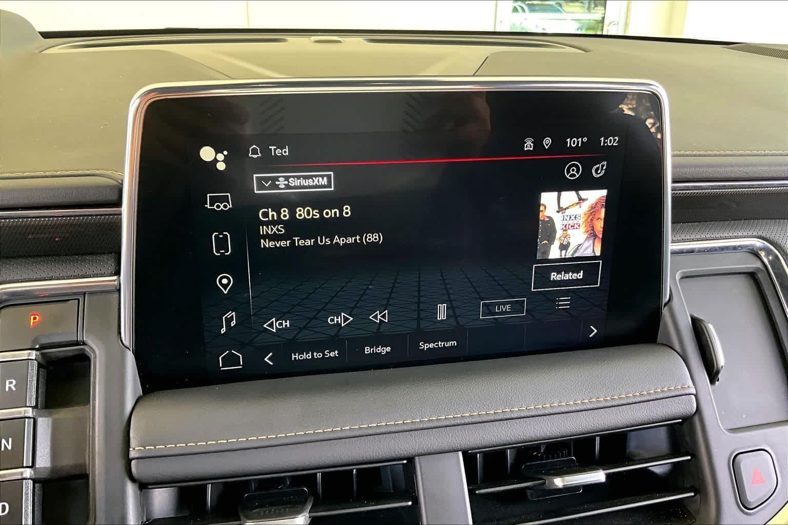 Used 2023 GMC Yukon AT4 w/ AT4 Premium Plus Package AWD/4WD image 32