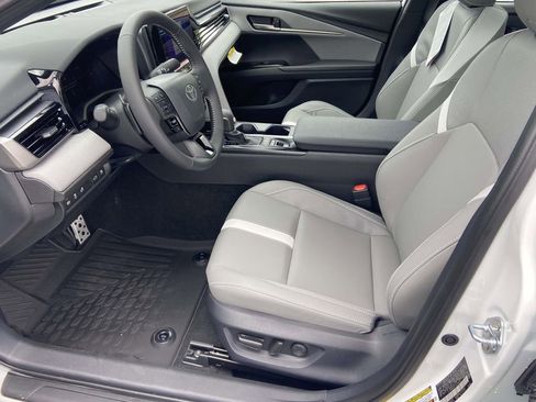 New 2026 Toyota Camry SE FWD image 13