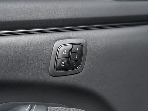 New 2025 Ford Mustang Mach-E Premium image 38