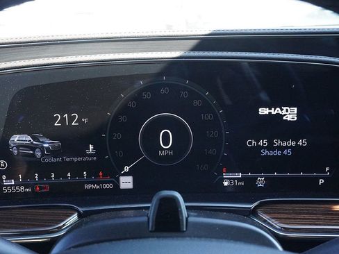 Used 2023 Cadillac Escalade Premium Luxury AWD/4WD image 58