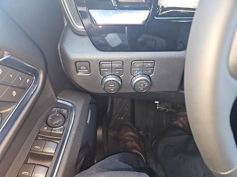 New 2026 GMC Sierra 1500 SLT w/ SLT Premium Plus Package image 13