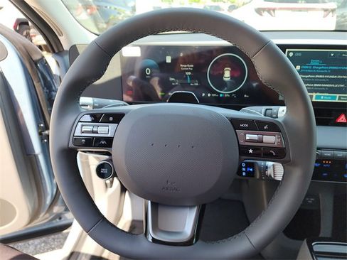 New 2025 Hyundai Ioniq 5 SEL image 28