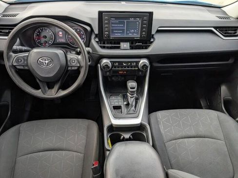 Used 2021 Toyota RAV4 XLE image 11