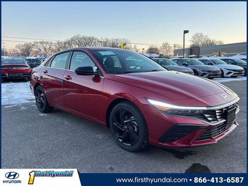 New 2026 Hyundai Elantra SEL Sport Premium image 1