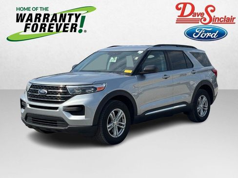 Used 2024 Ford Explorer XLT AWD/4WD image 1