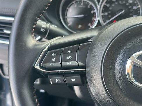 Used 2025 MAZDA CX-5 Carbon Edition image 17