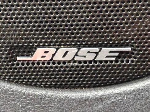 Used 2003 Chevrolet SSR w/ Preferred Equipment Group RWD image 10