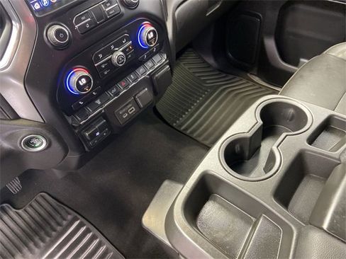 Used 2022 Chevrolet Silverado 3500 LTZ w/ Z71 Off-Road Package image 27