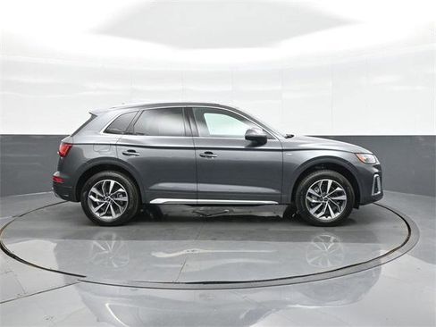 Used 2025 Audi Q5 2.0T Premium image 8