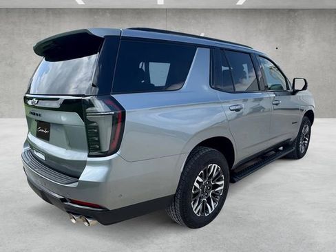 Used 2026 Chevrolet Tahoe Z71 w/ Z71 Off-Road Package AWD/4WD image 16