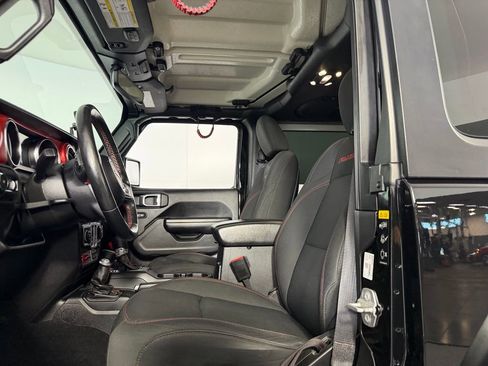 Used 2021 Jeep Wrangler Rubicon image 21