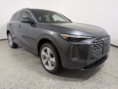 New 2025 Audi Q5 Premium Plus