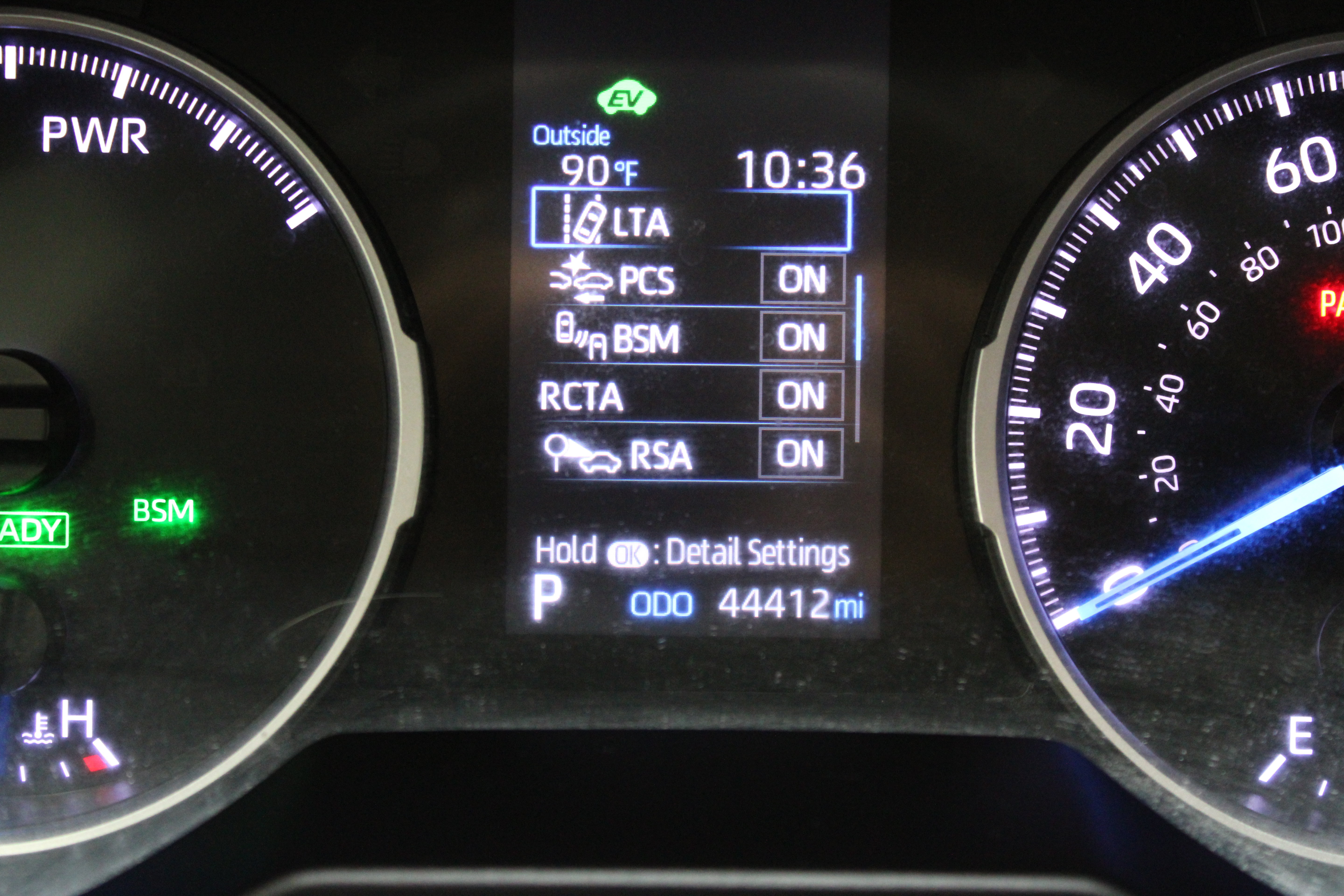 Certified 2021 Toyota RAV4 XLE w/ Convenience Package AWD/4WD image 41
