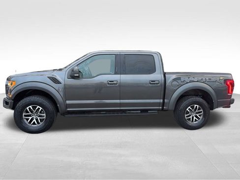 Used 2017 Ford F150 Raptor w/ Equipment Group 802A Luxury image 2